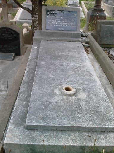 headstone
