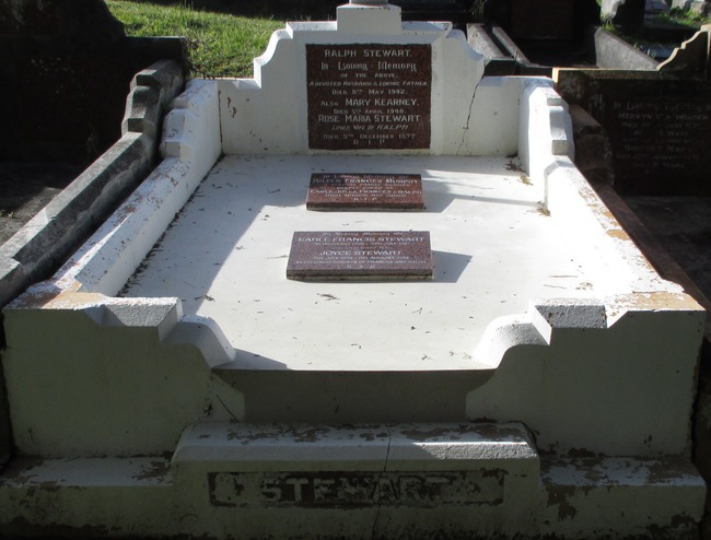 headstone