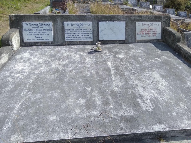 headstone