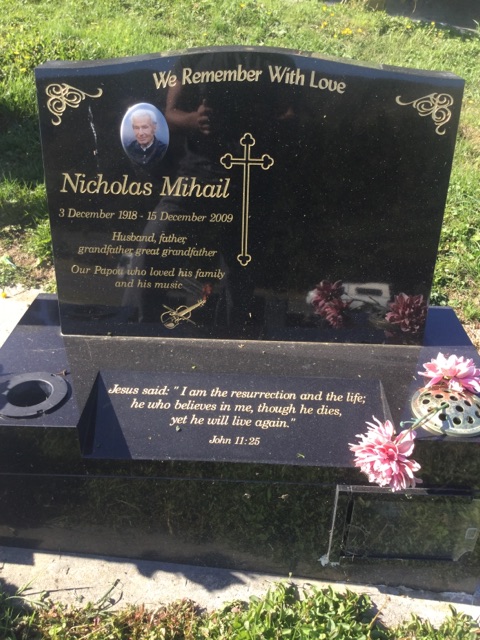 headstone