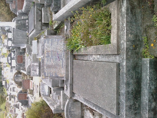 headstone