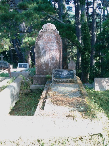 headstone
