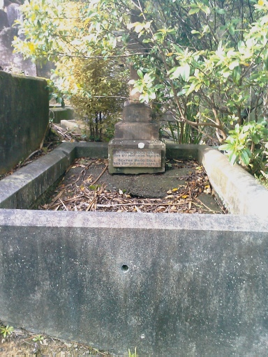 headstone