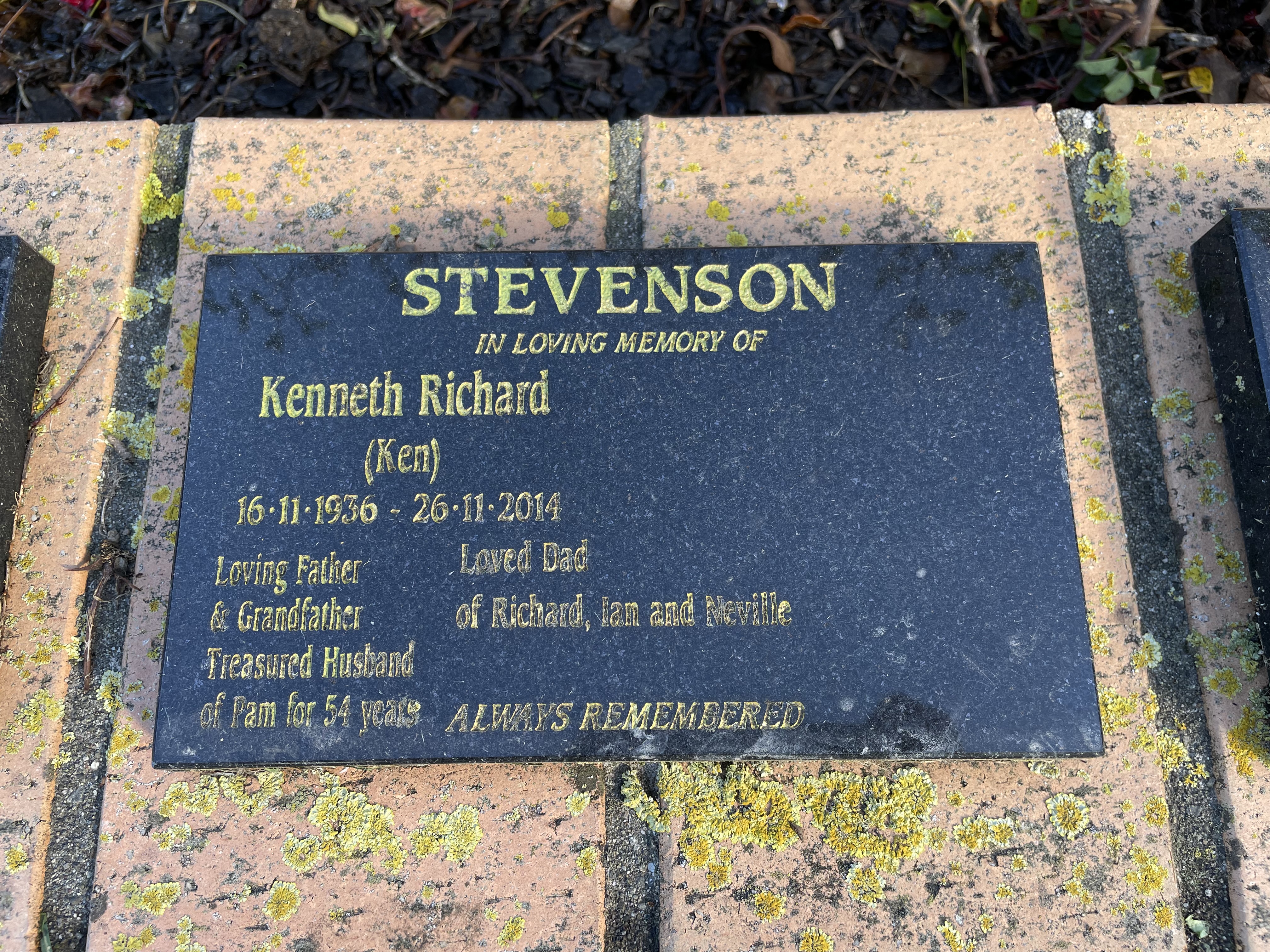 headstone