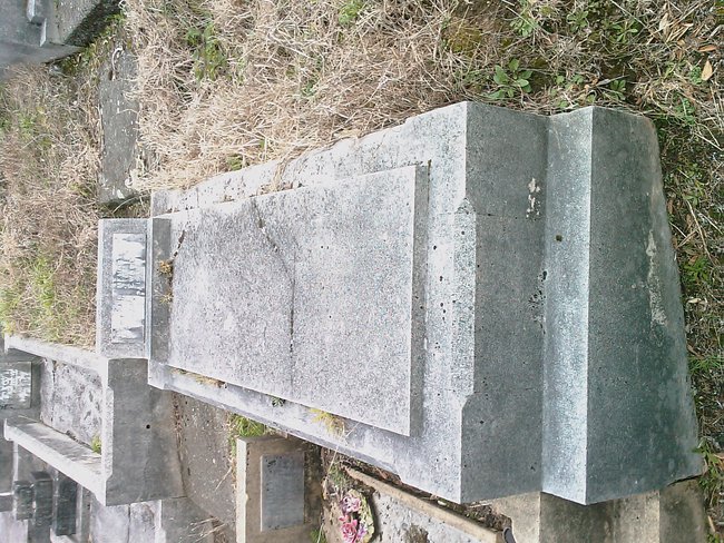 headstone