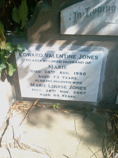headstone