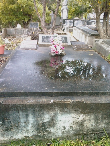 headstone