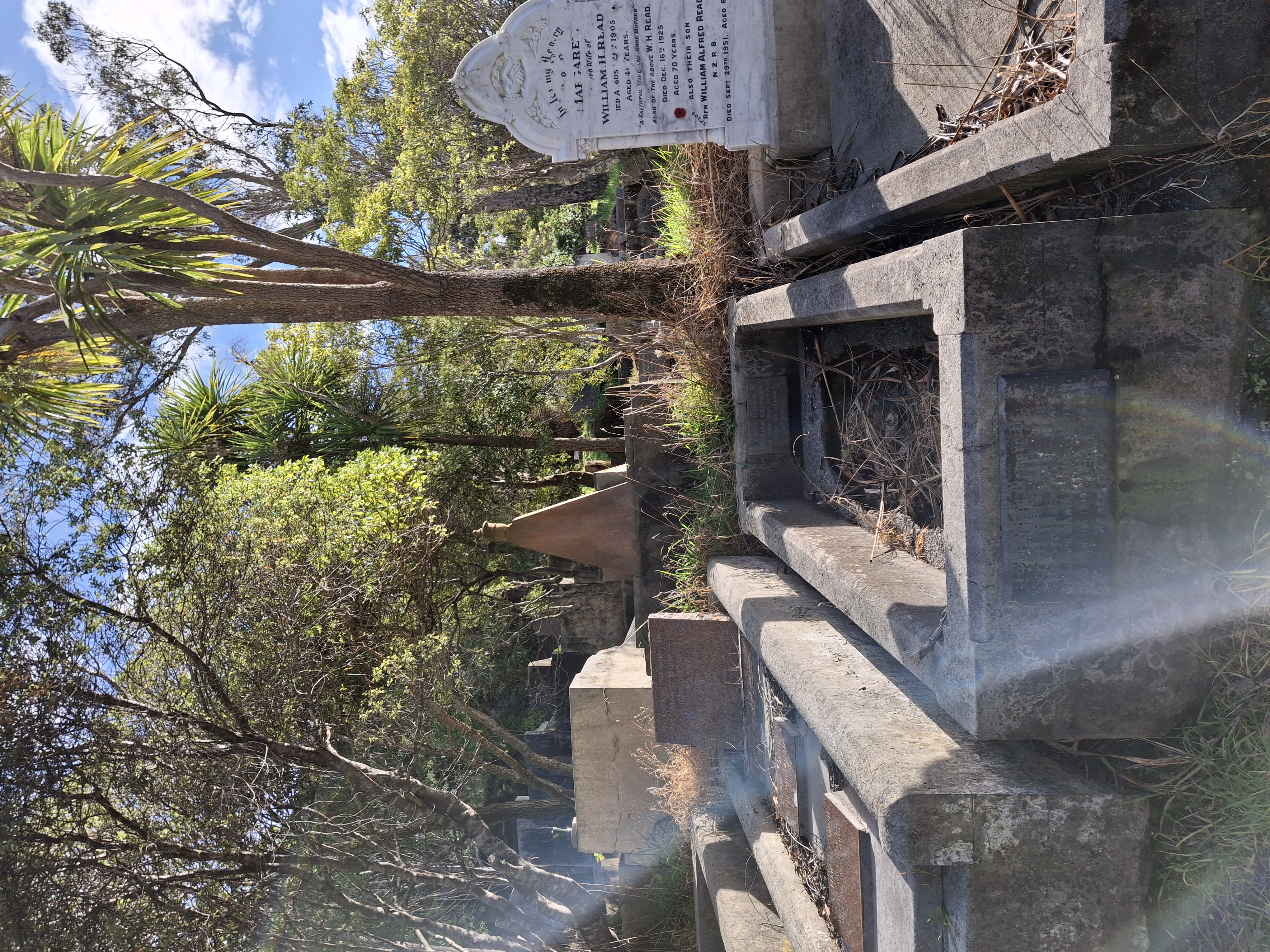 headstone