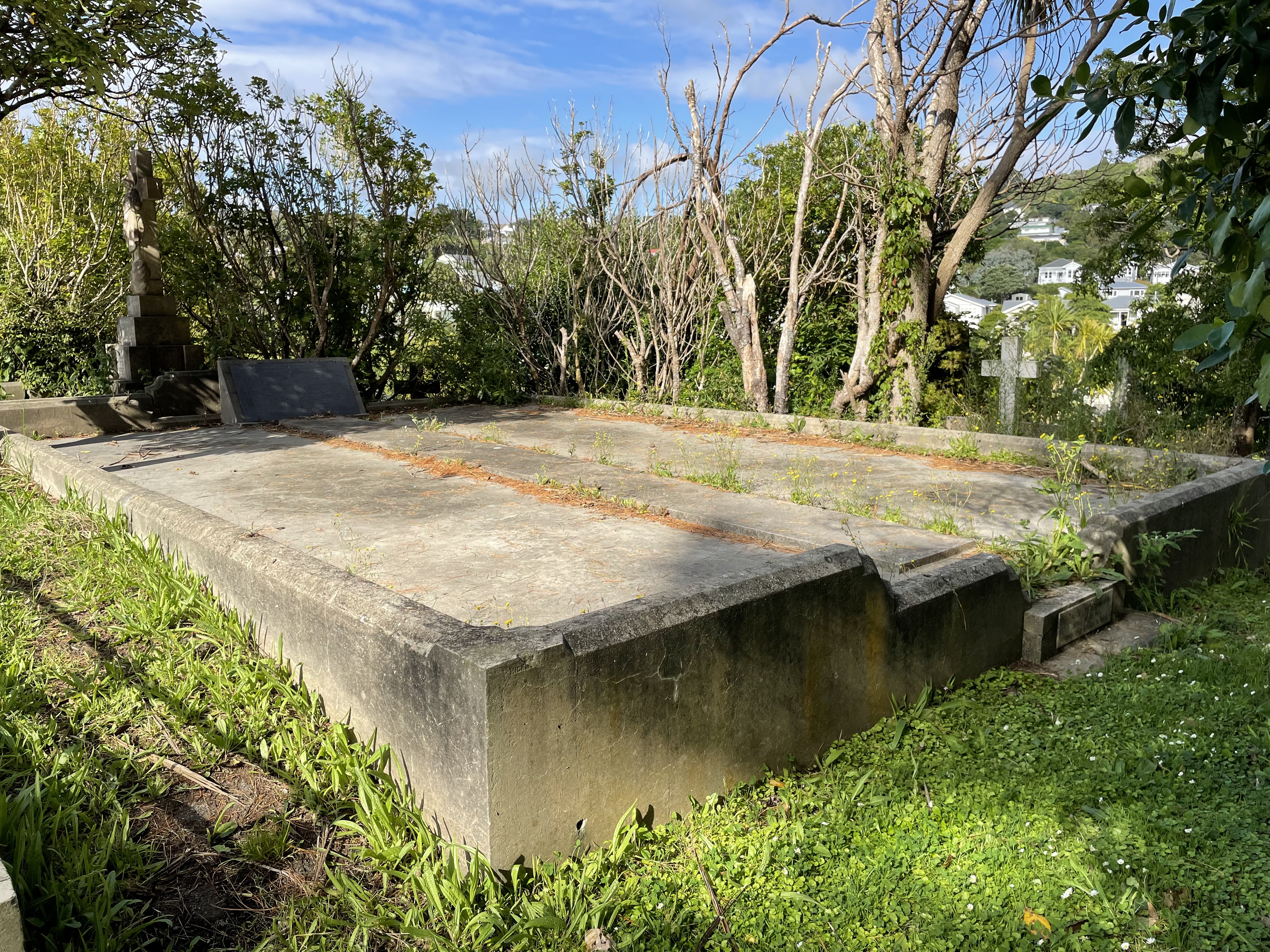 headstone
