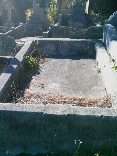 headstone