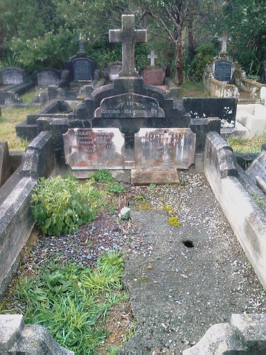 headstone