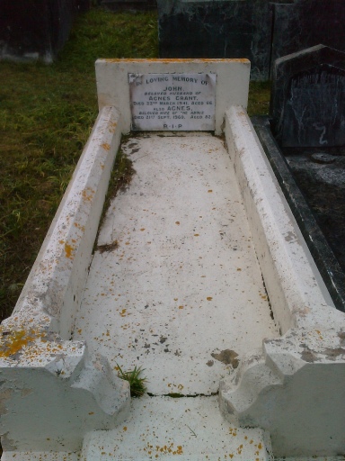 headstone