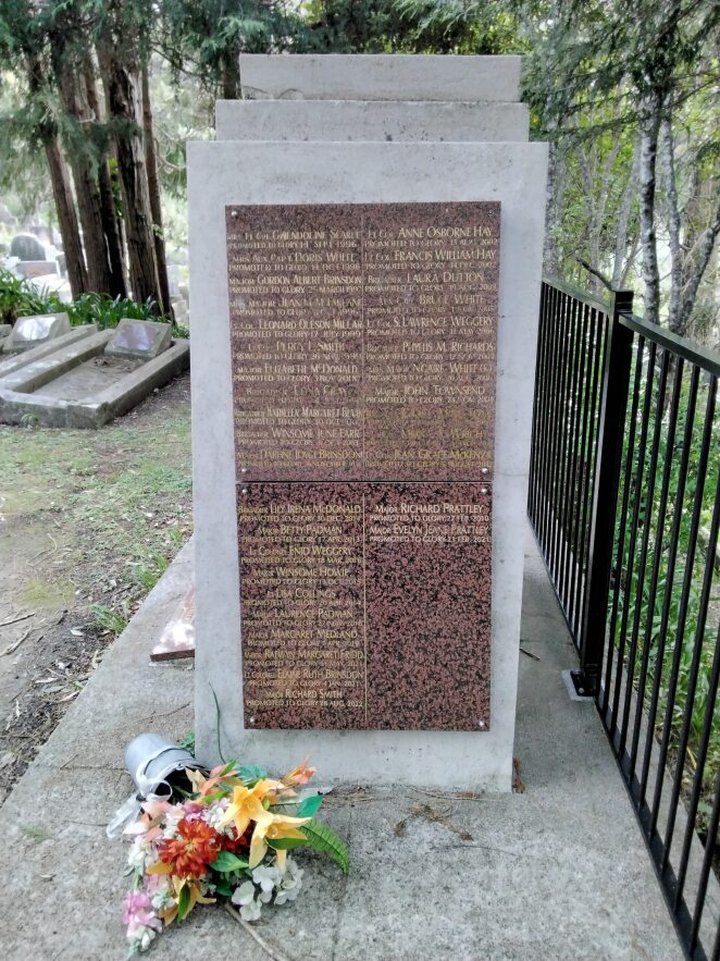 headstone