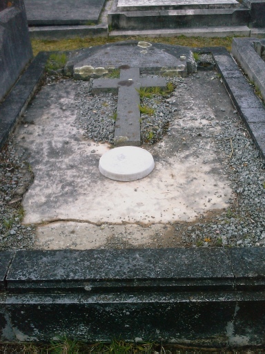 headstone