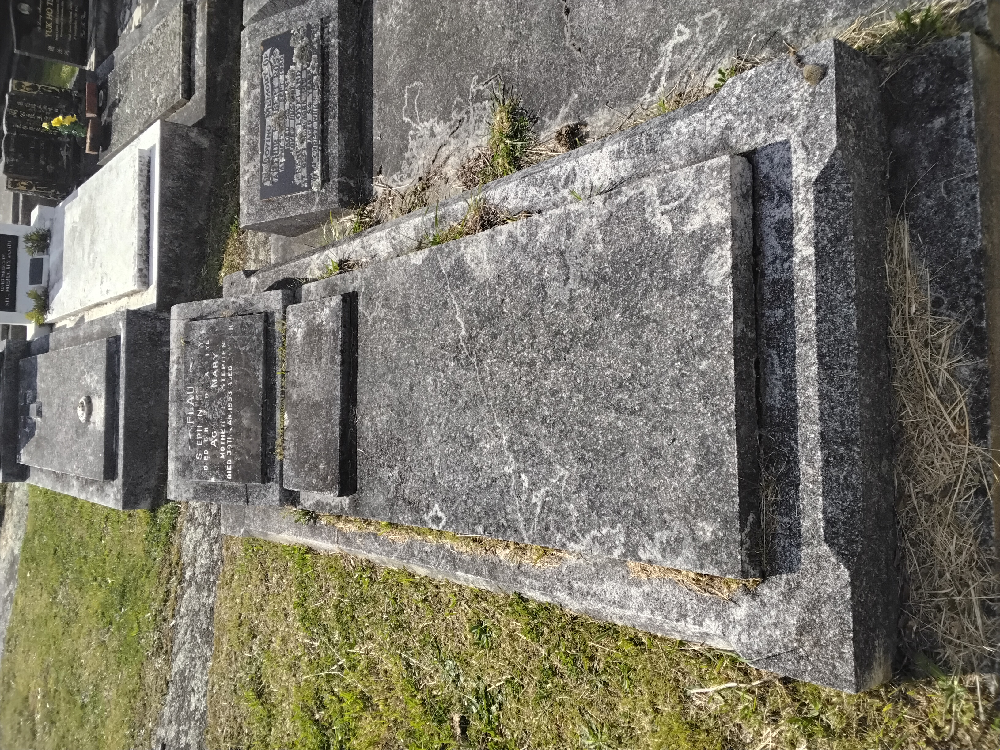 headstone