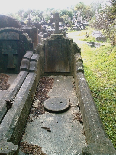 headstone