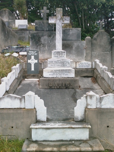 headstone