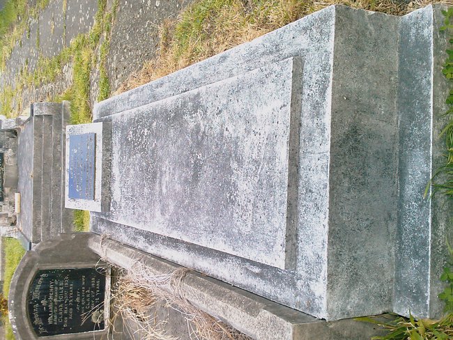 headstone