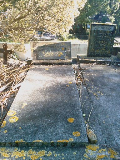 headstone