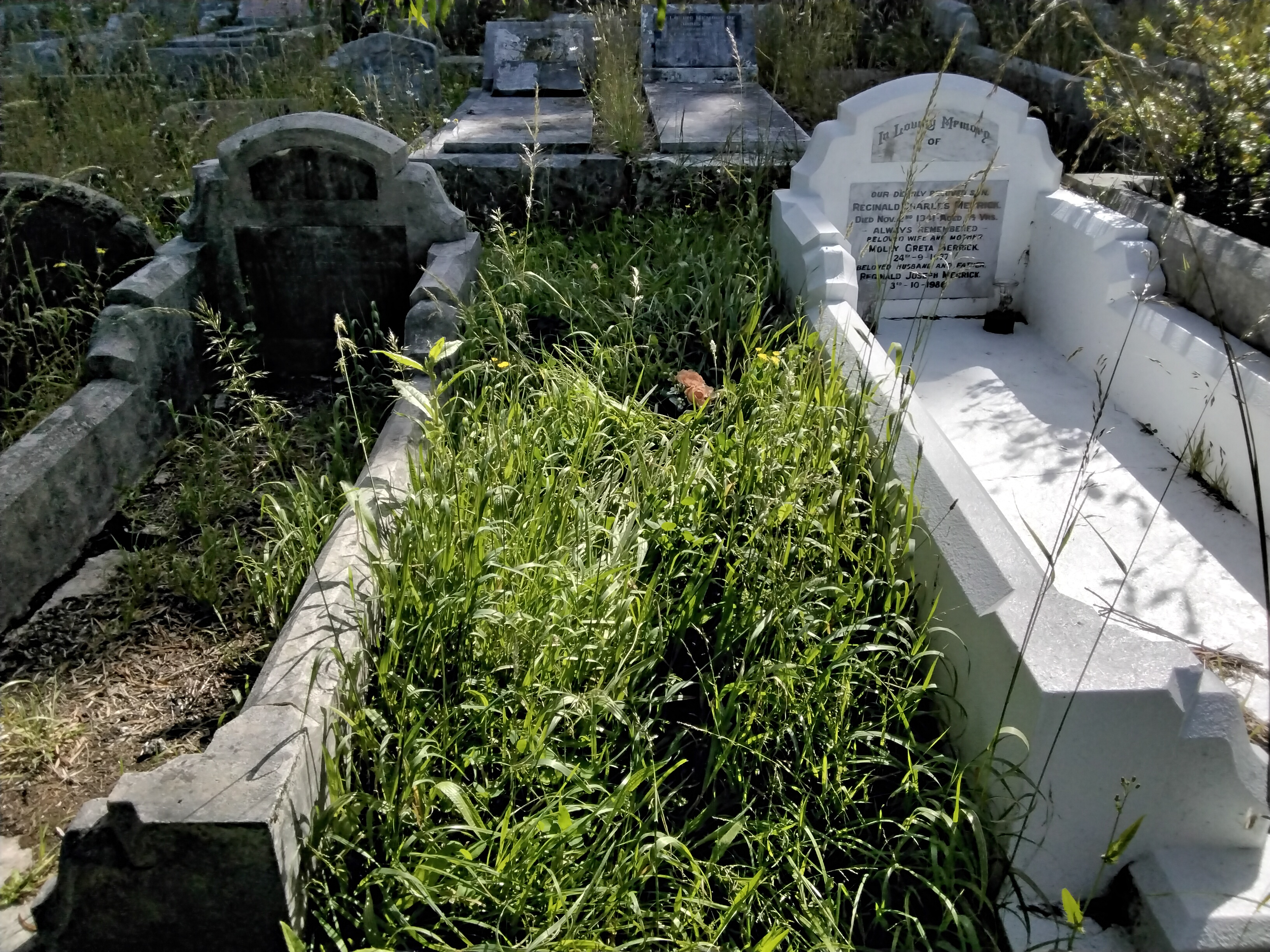 headstone