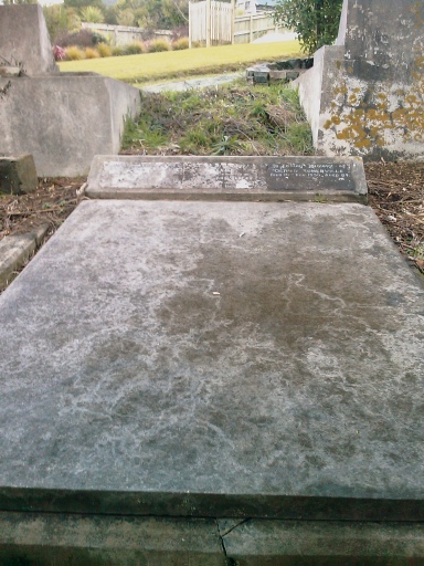 headstone