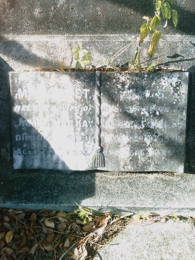 headstone