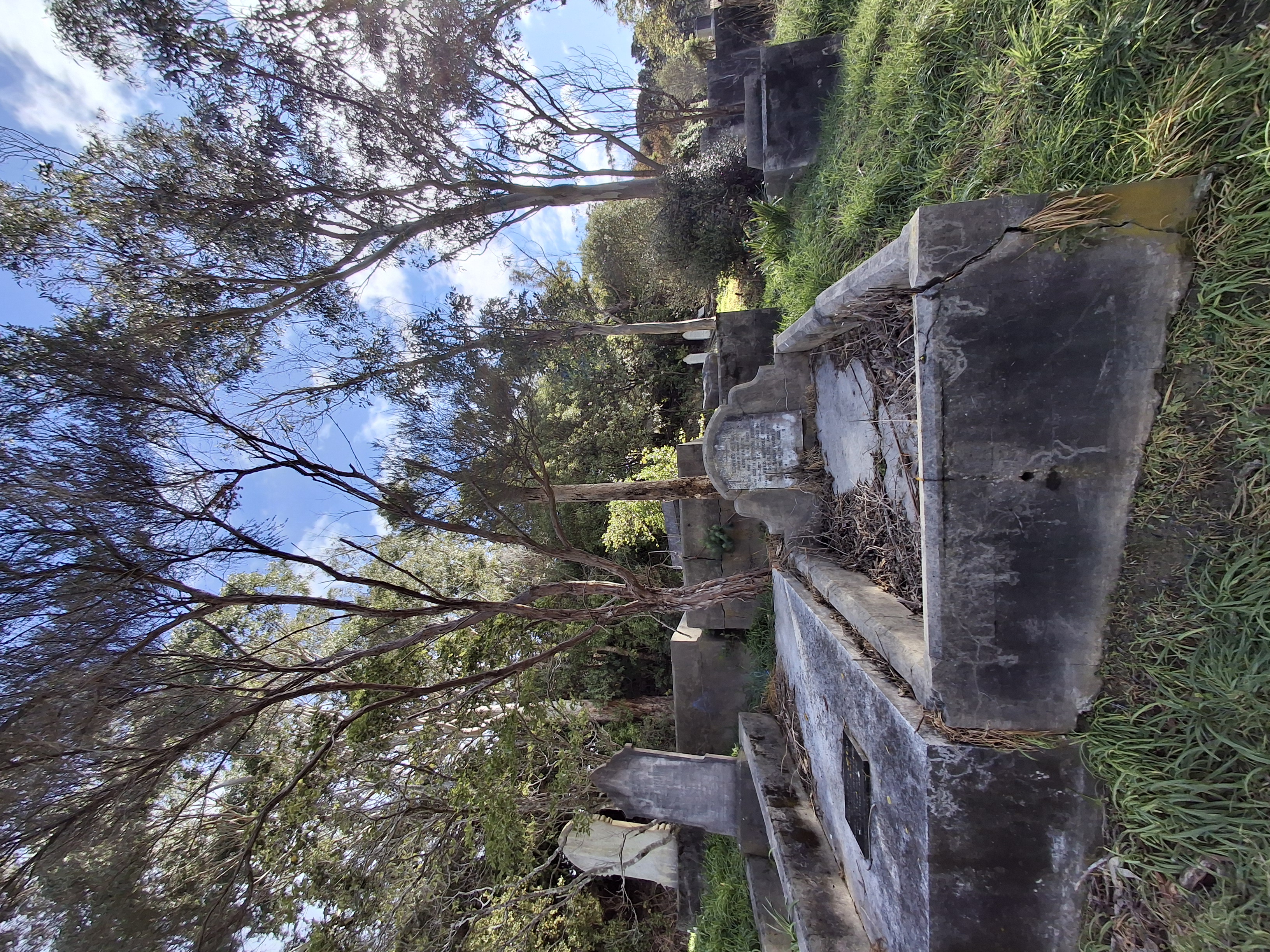 headstone