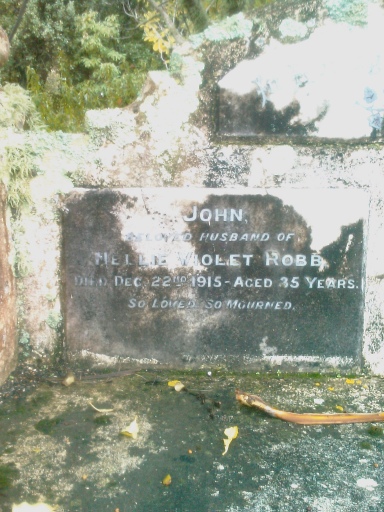 headstone