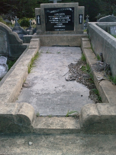 headstone