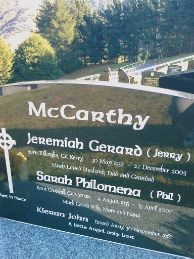 headstone