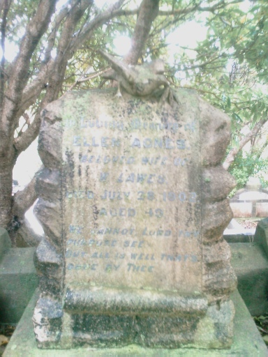 headstone