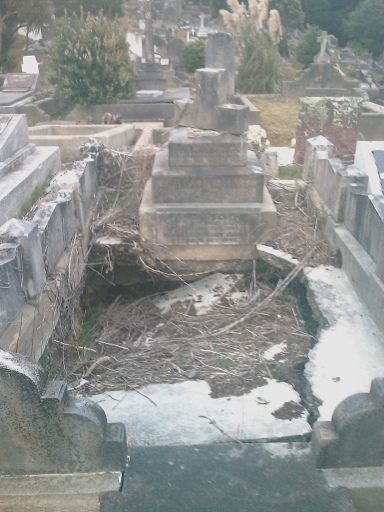 headstone