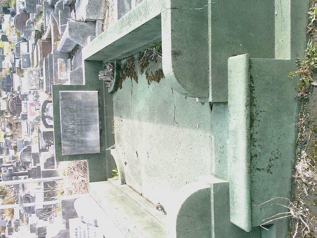 headstone