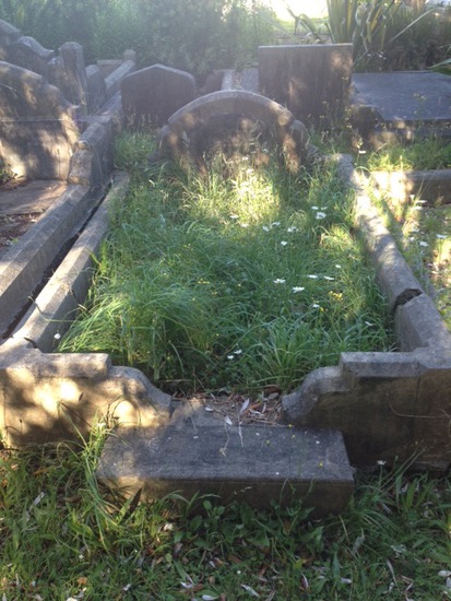 headstone