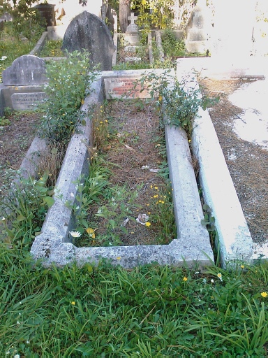 headstone