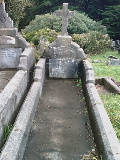 headstone
