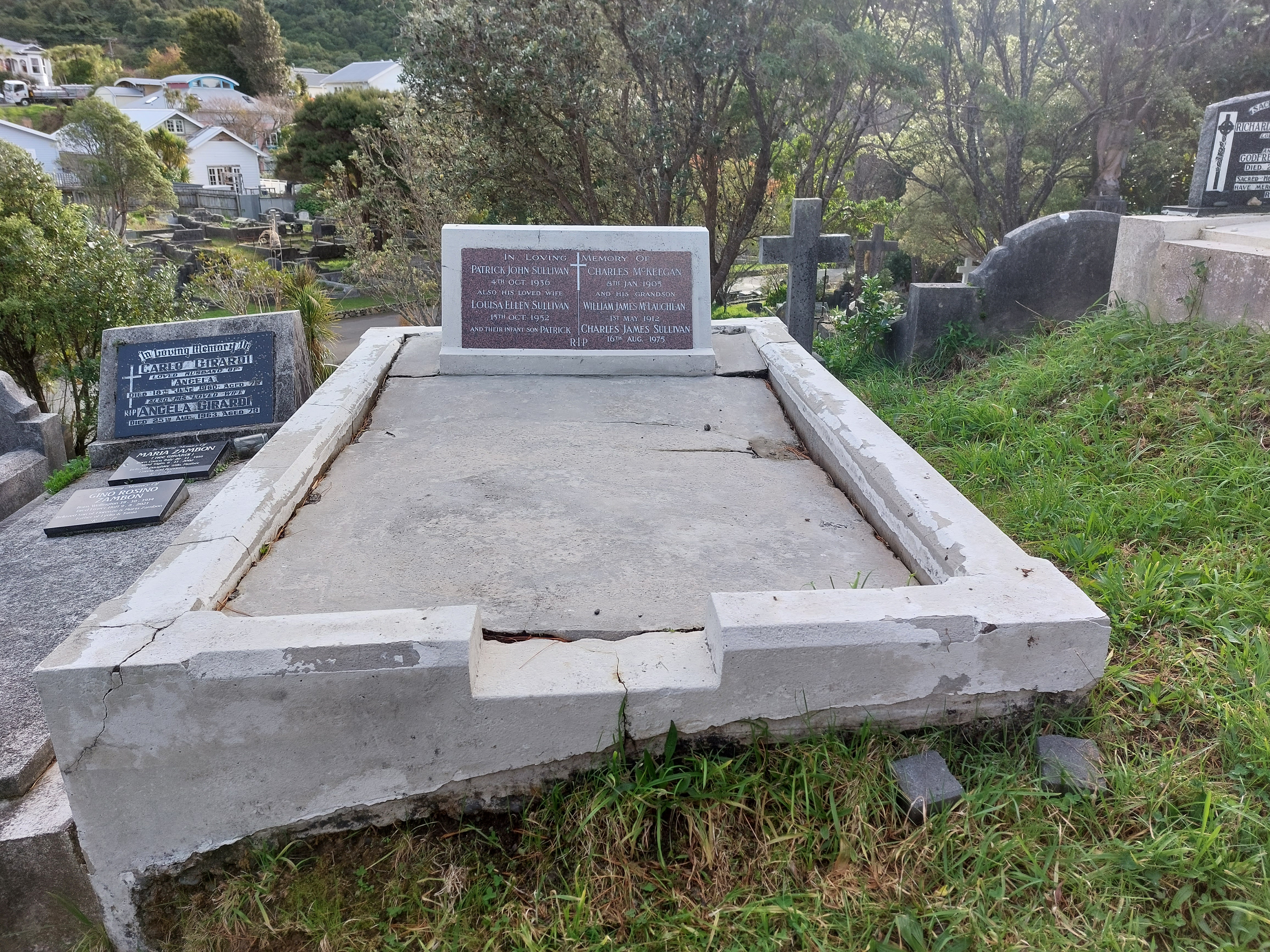 headstone