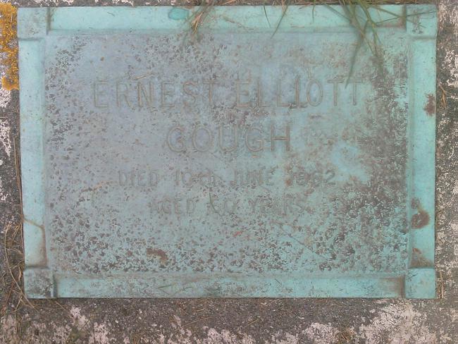 headstone