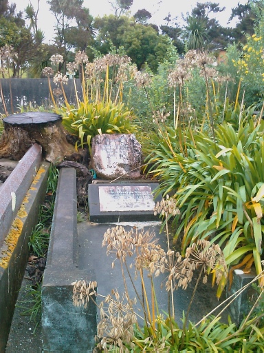 headstone